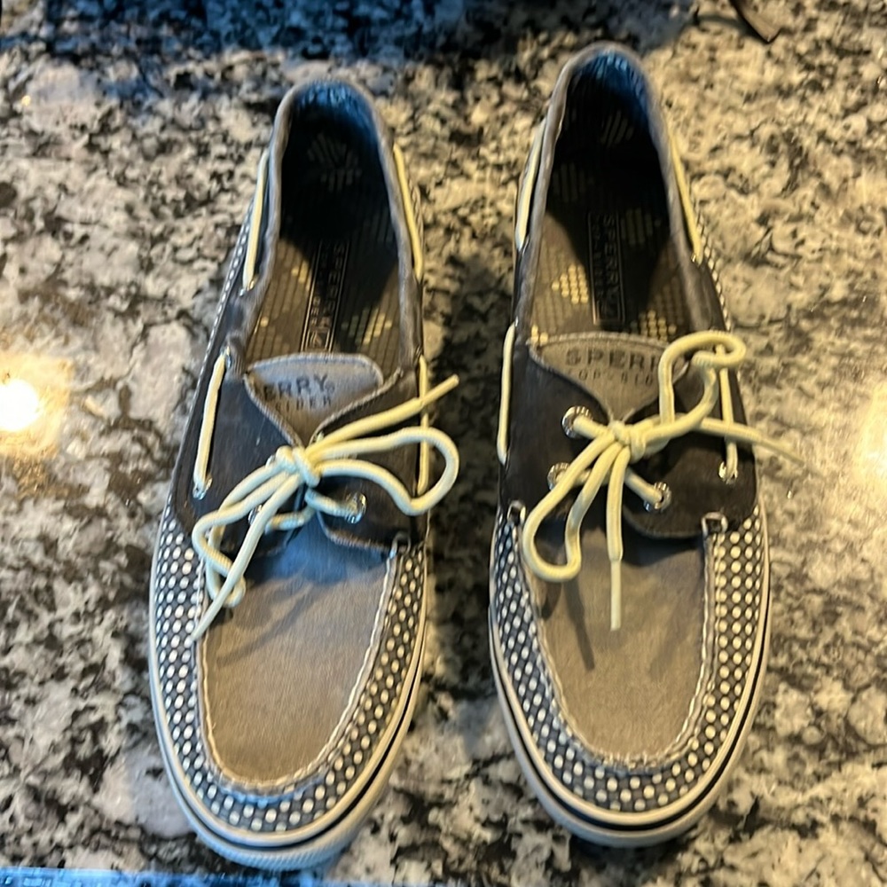 Sperry shoes women’s size 8